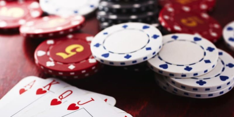 Tìm hiểu về Các Odds Poker: Cách tính và ứng dụng